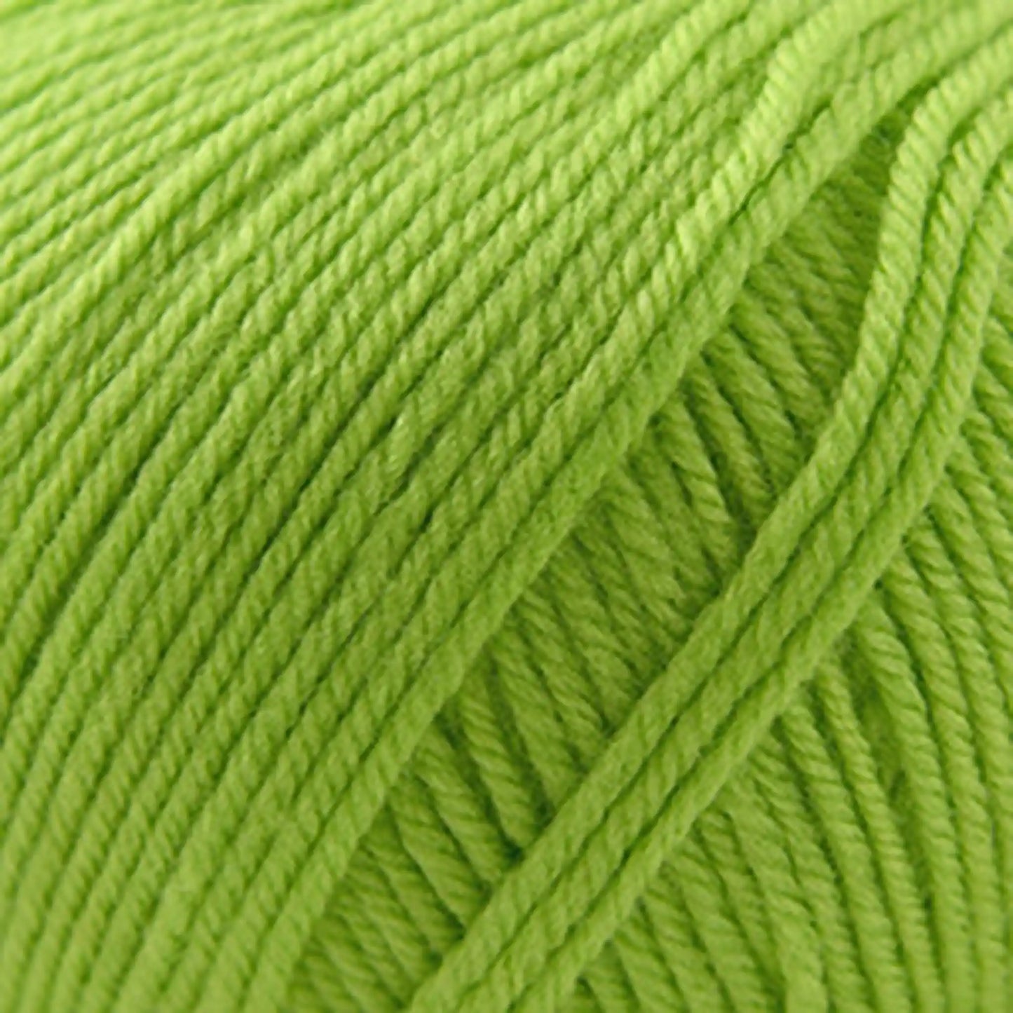 Cascade 220 Superwash Worsted Yarn color 887 Wasabi