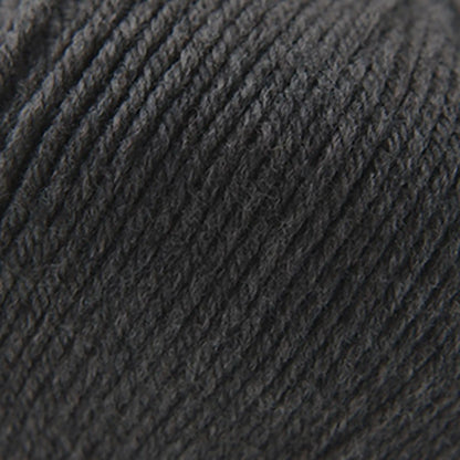 Cascade 220 Superwash Worsted Yarn color 900 Charcoal