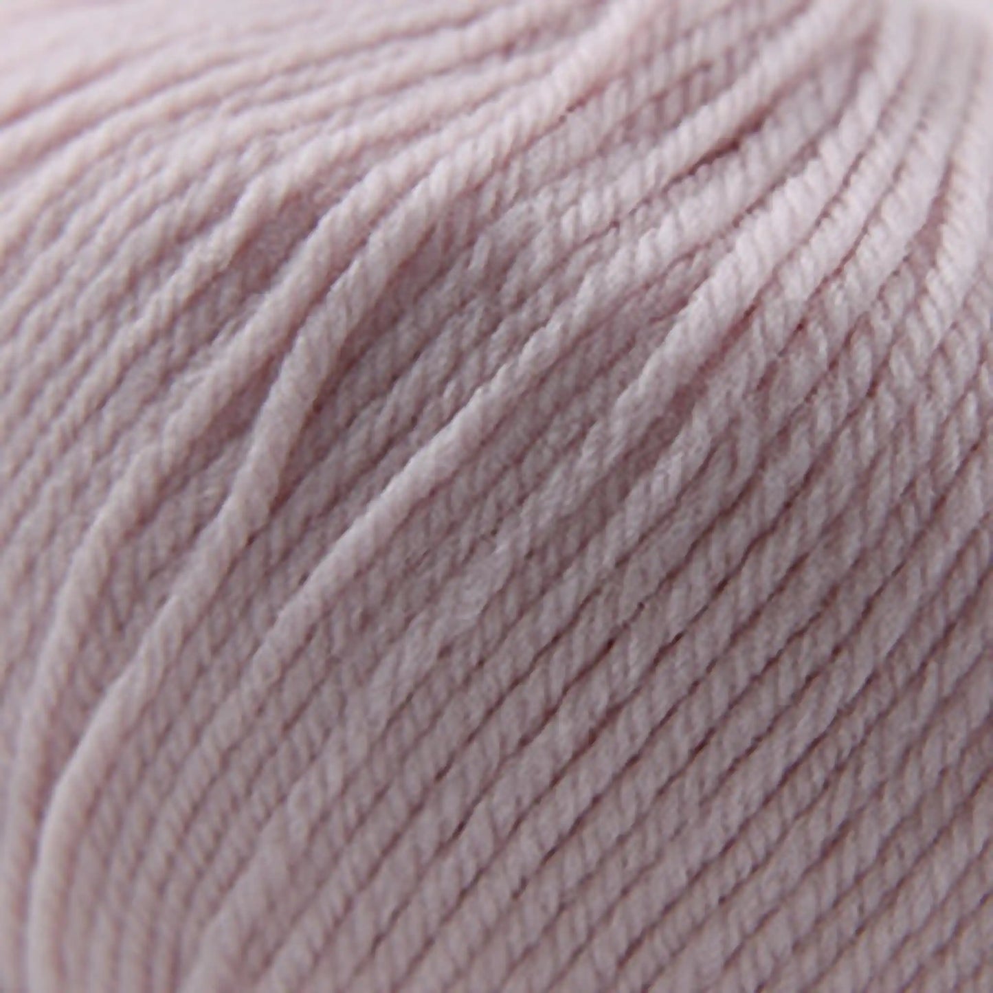Cascade 220 Superwash Worsted Yarn color 902 Soft Pink