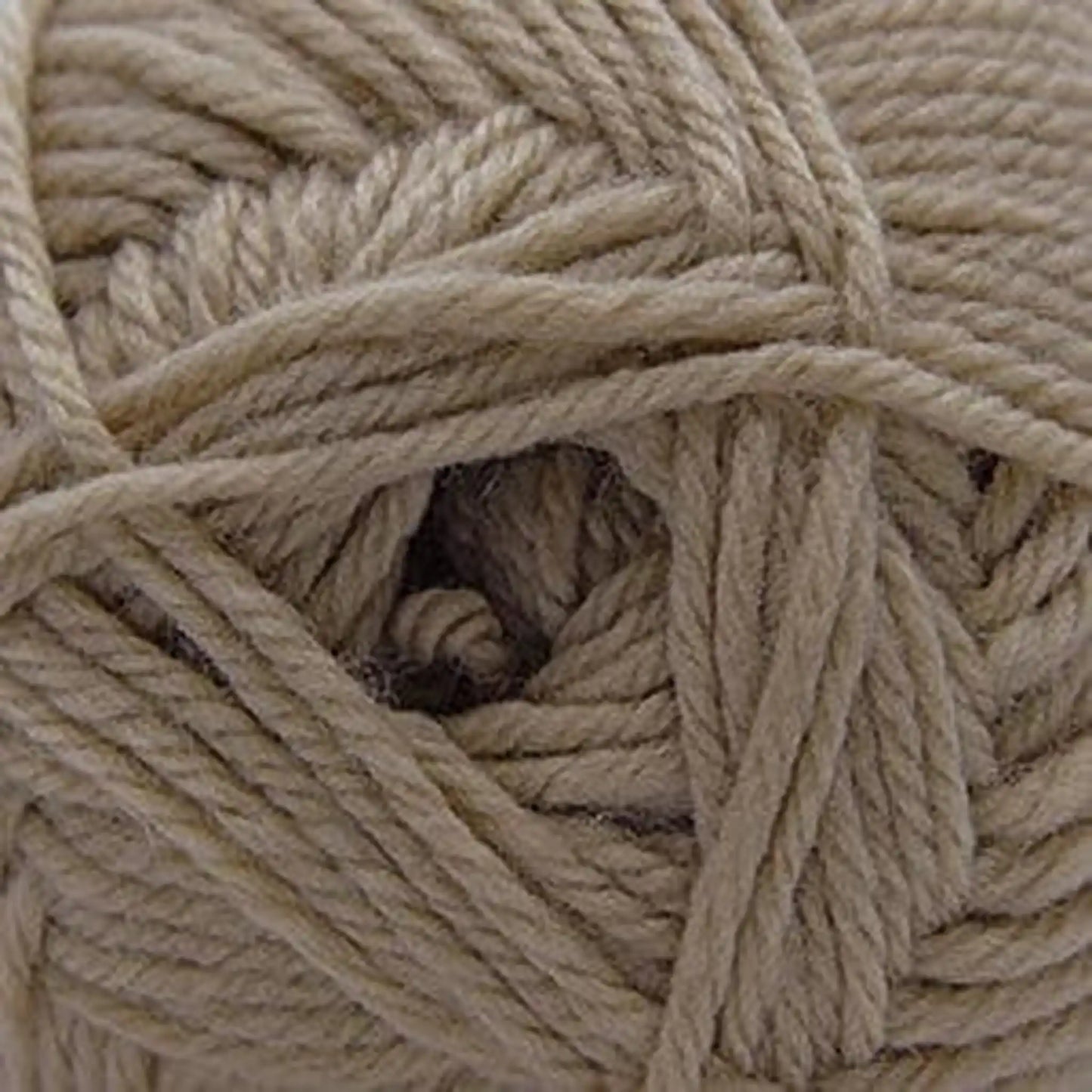 Cascade 220 Superwash Merino Medium Worsted Yarn color 119 White Pepper