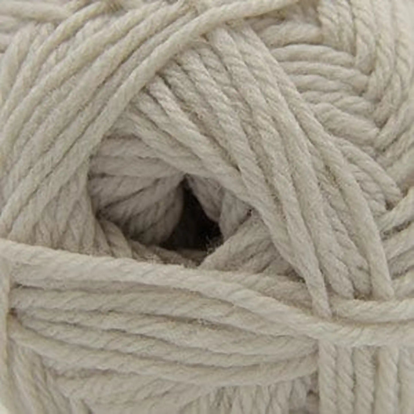 Cascade 220 Superwash Merino Medium Worsted Yarn color 127 White Sand