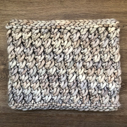 Emilia Cowl Pattern by Kristel Nieves