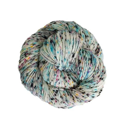 Ball of speckled yarn.
