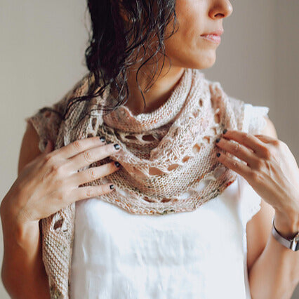 Traveling Solo by Joji Locatelli Shawl Kit