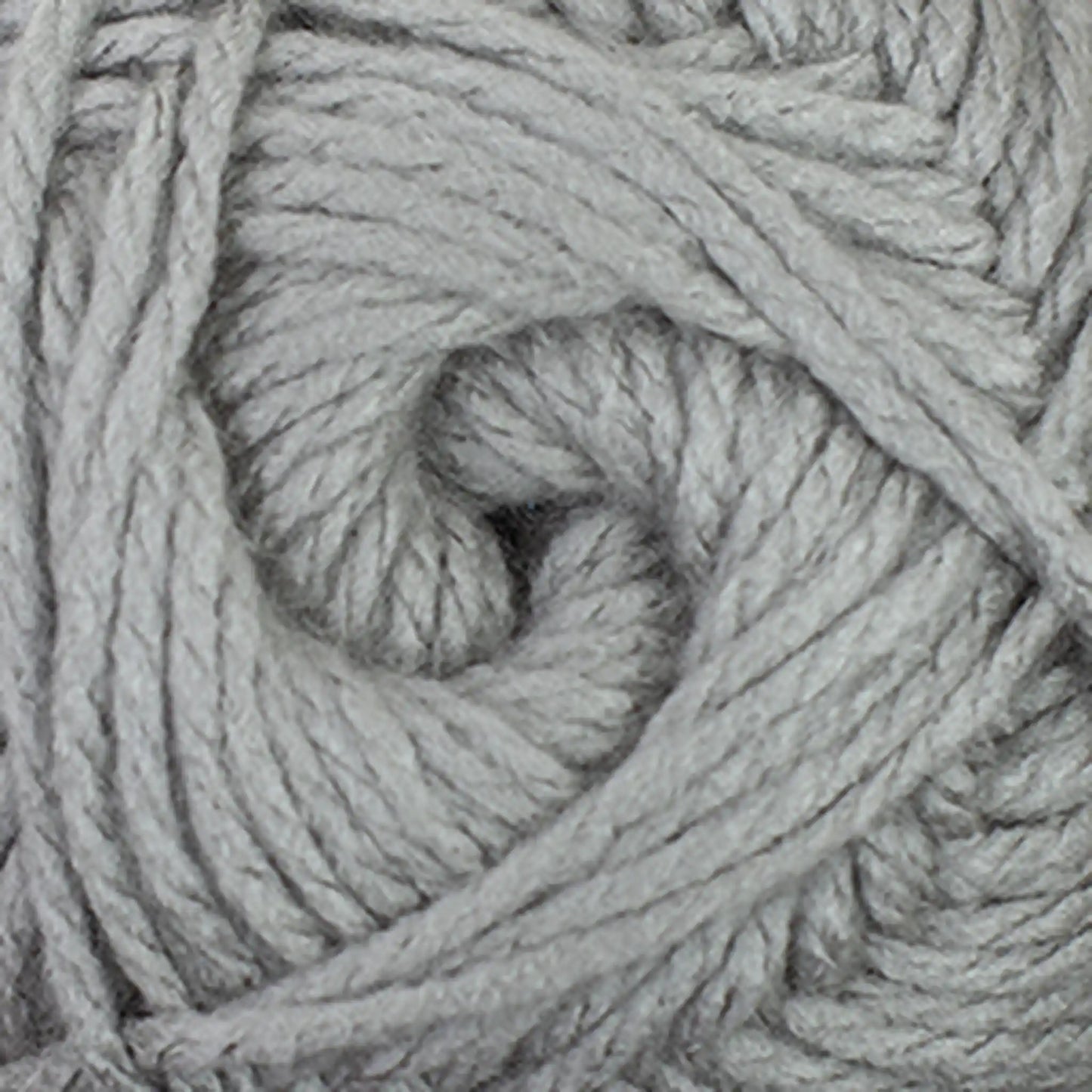 Cascade Anthem Worsted Yarn color 07 Silver