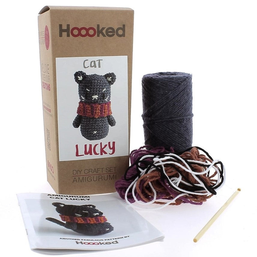 Hoooked Amigurumi DIY Kit W/Eco Barbante Yarn-Cat Lucky