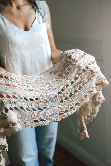 Traveling Solo by Joji Locatelli Shawl Kit