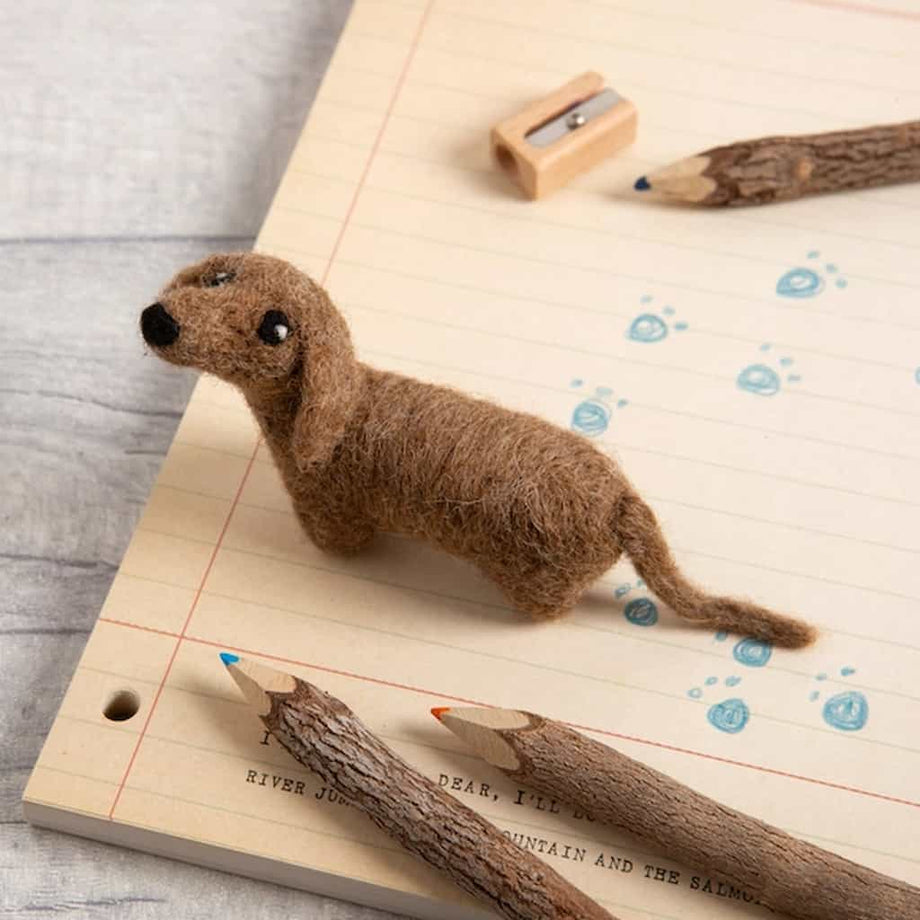 Dachshund Mini Needle Felting Kit