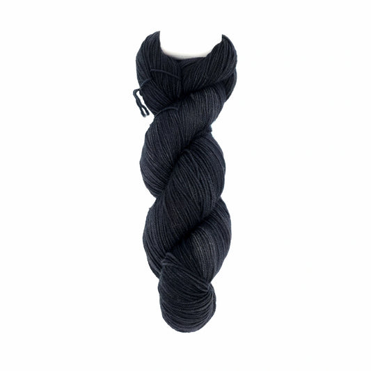 Dark Gray - Semisolid Spruce Fingering Yarn