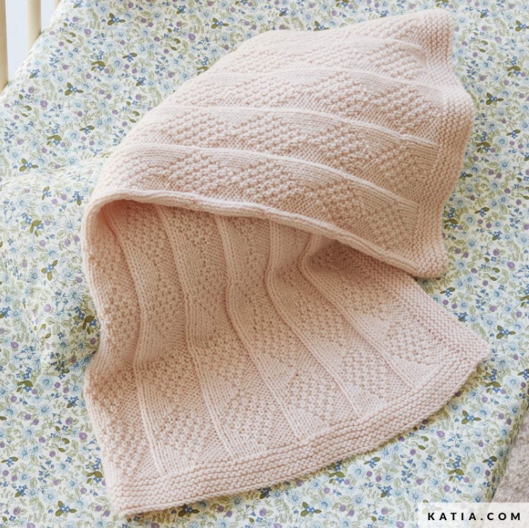 Knitting baby clothes: New Katia Baby magazine and a free pattern for you