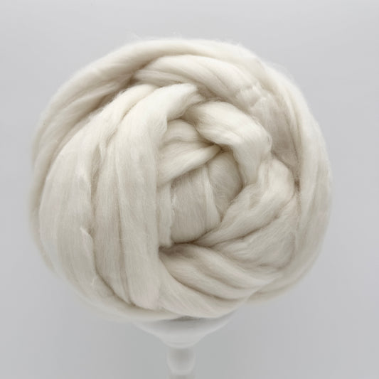 Paradise Fibers Premium Superfine Merino Top - 18.5 Micron