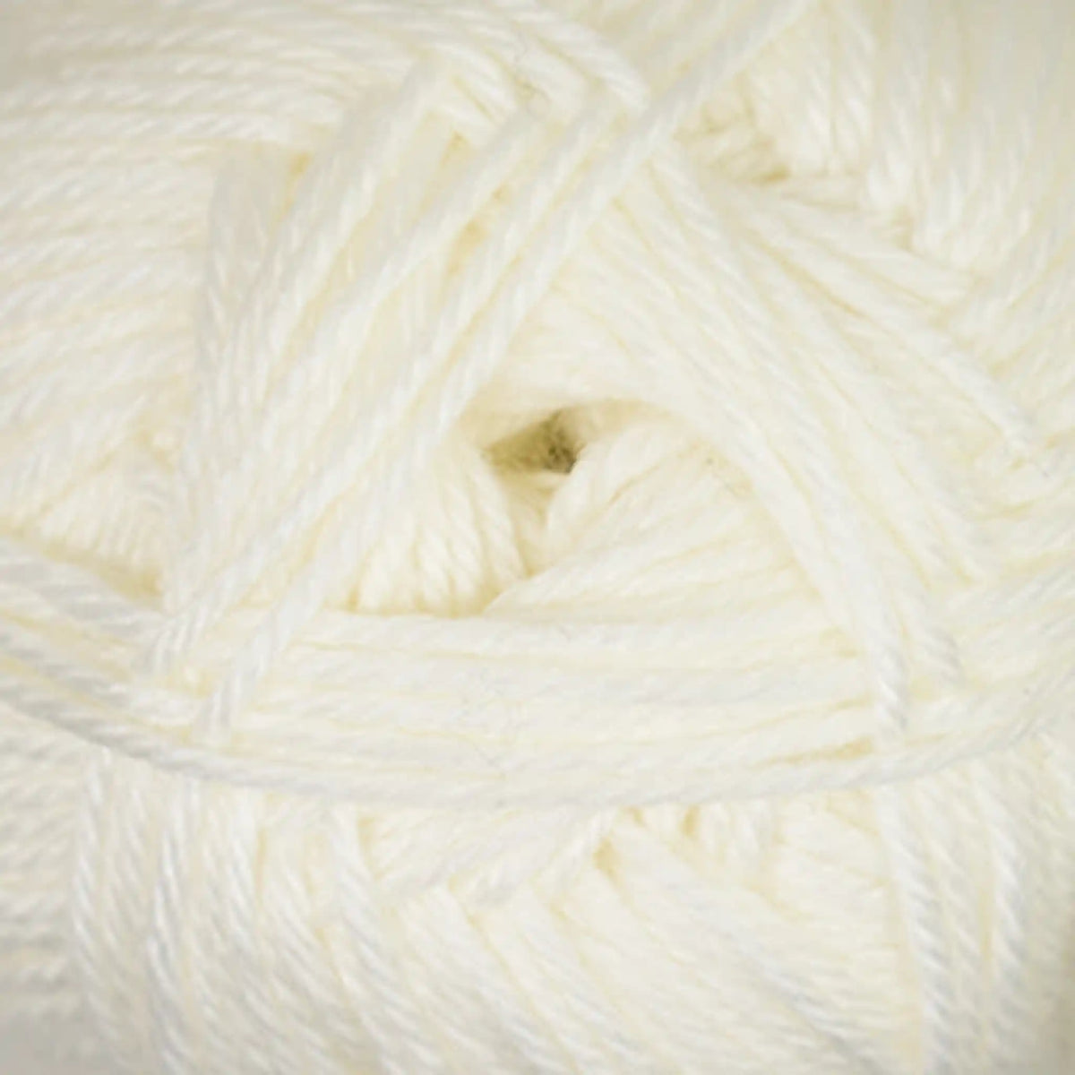 Cascade Pacific Sport Yarn color 02 White