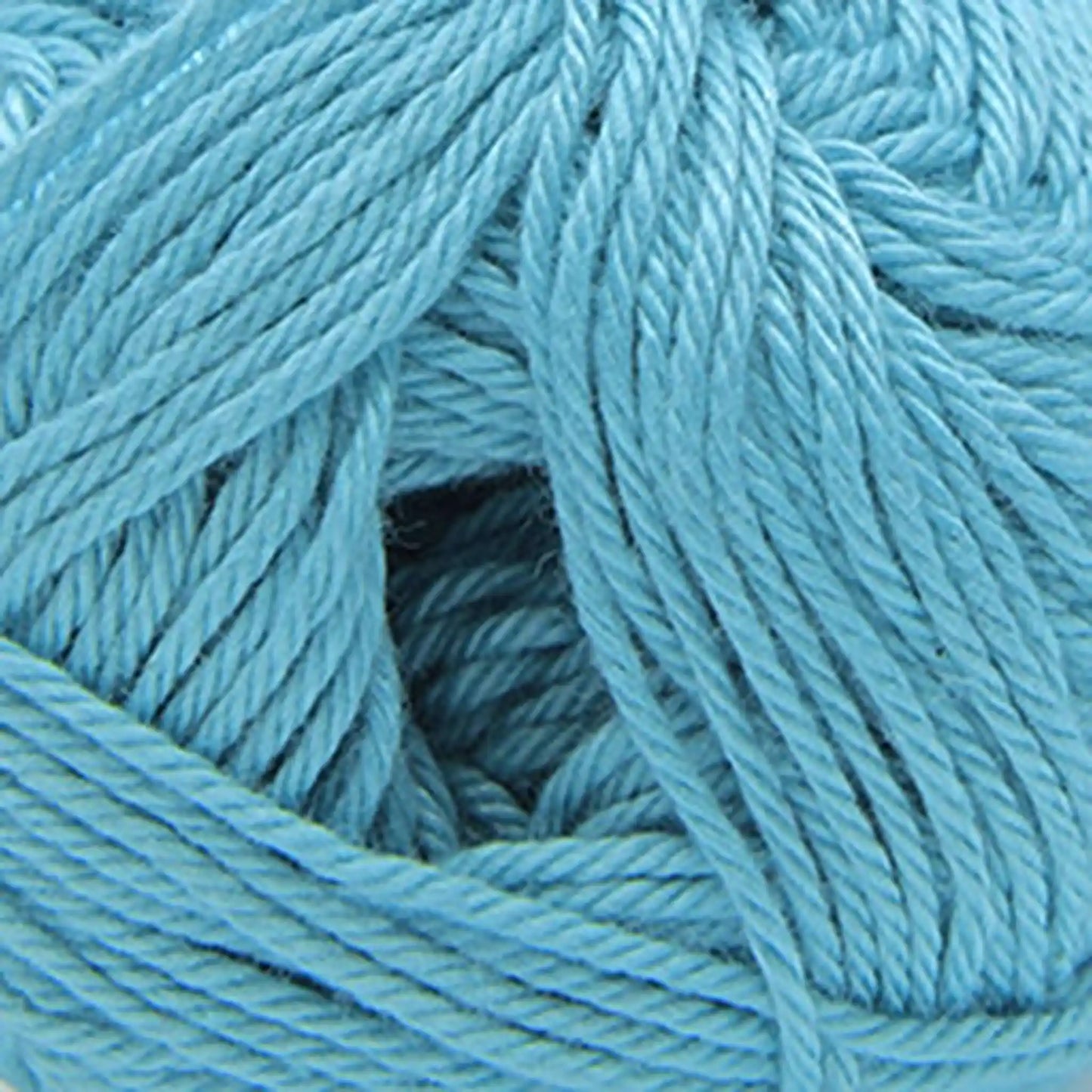 Cascade Pandamonium DK Yarn color 18 Blue Topaz