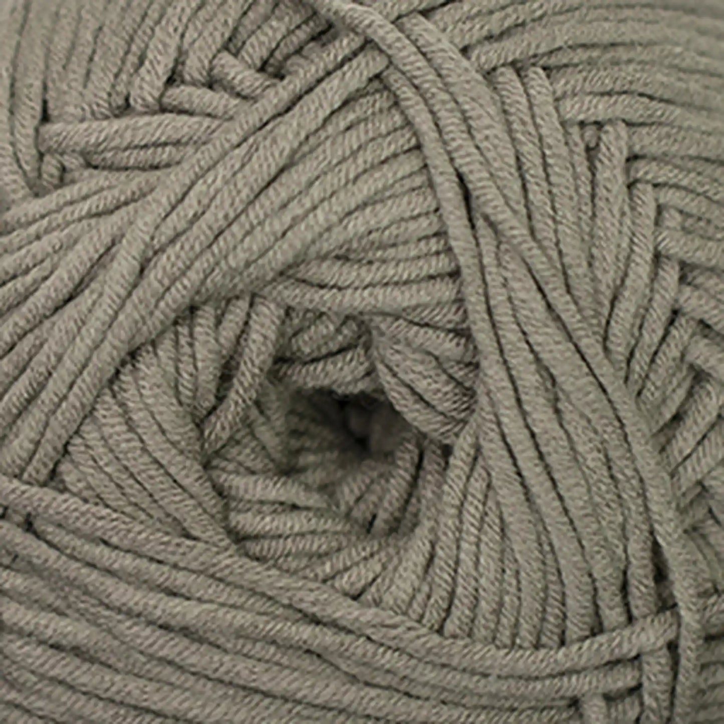 Cascade Sarasota Chunky Yarn color 242 Chinchilla