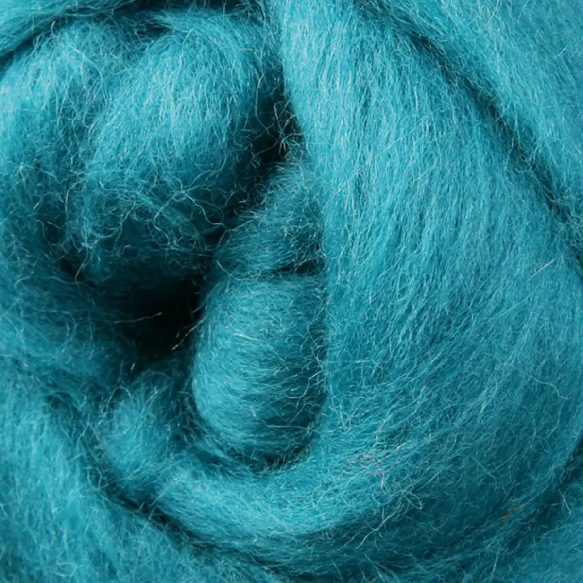 Ashford Solid Colored Corriedale Sliver - Spearmint