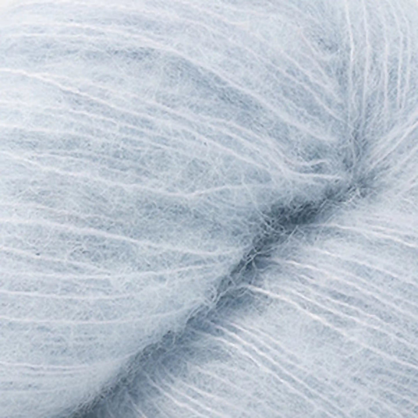 Cascade Suri Seda color 19 Icy Blue