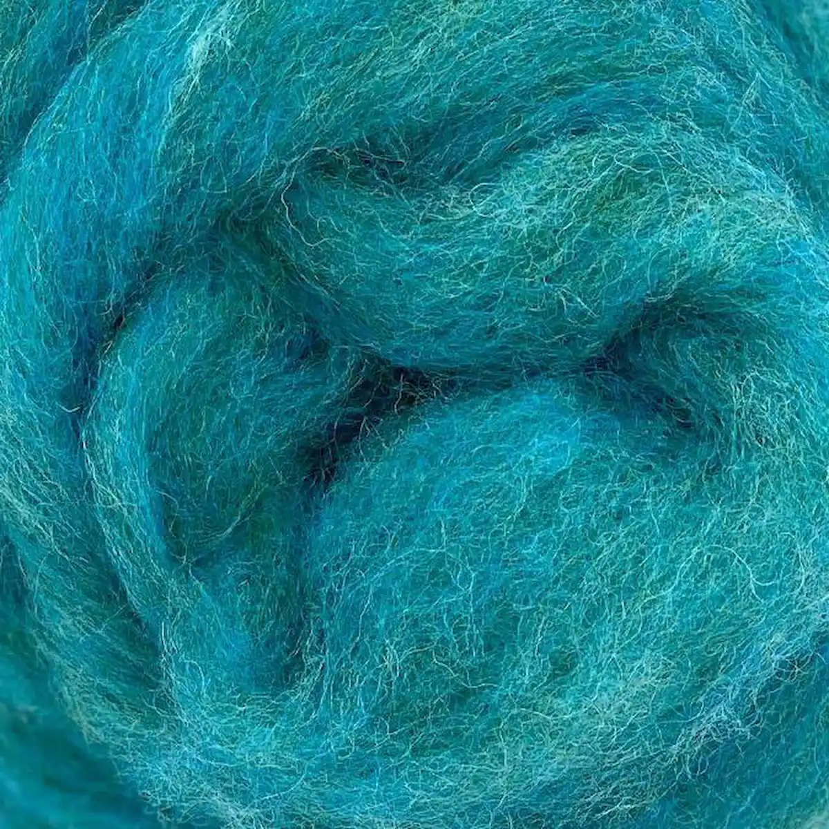 Dyed Carded Corriedale Wool – Tutti Frutti Bubblegum | Paradise Fibers