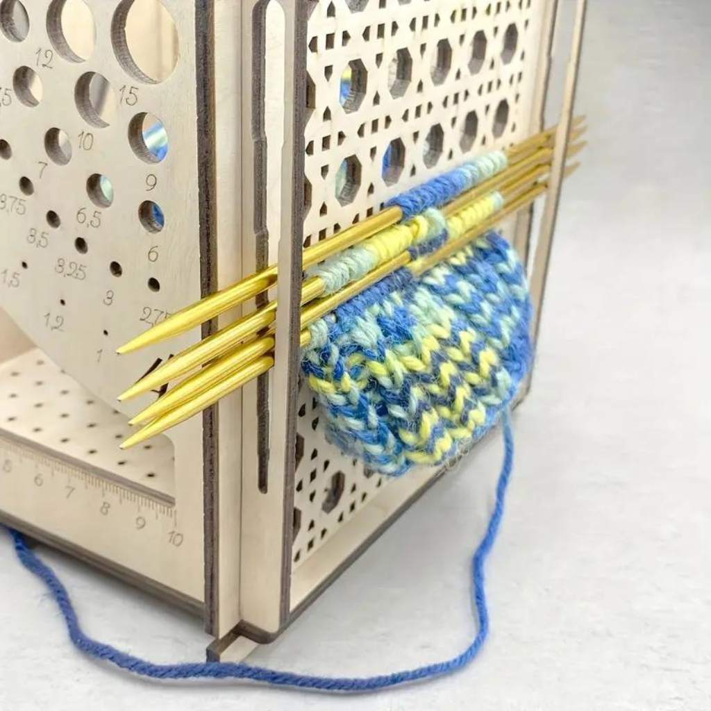 All - in - one Wooden Yarn Bowl - Paradise Fibers