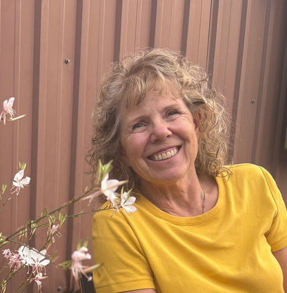 Weaving instructor Annette Swan Schipf