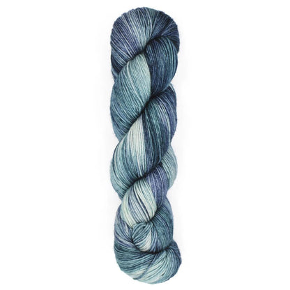 Araucania Huasco Sock Twilight Paints Fingering Yarn color 5004 Spring Azure