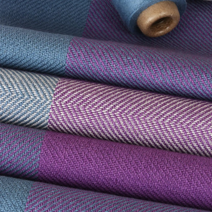 Close-up of herringbone twill woven in Ashford Cottolin