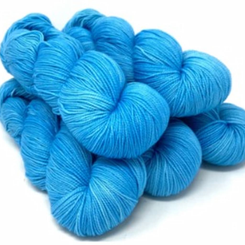 Baah La Jolla Yarn - Solids - Paradise Fibers