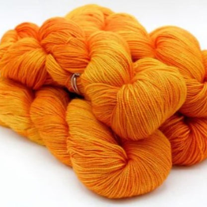 Baah La Jolla Yarn - Solids - Paradise Fibers