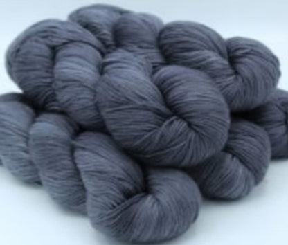 Baah La Jolla Yarn - Solids - Paradise Fibers