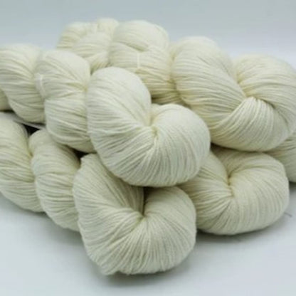 Baah La Jolla Yarn - Solids - Paradise Fibers