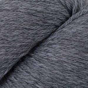Cascade 220 Worsted Yarn - Paradise Fibers