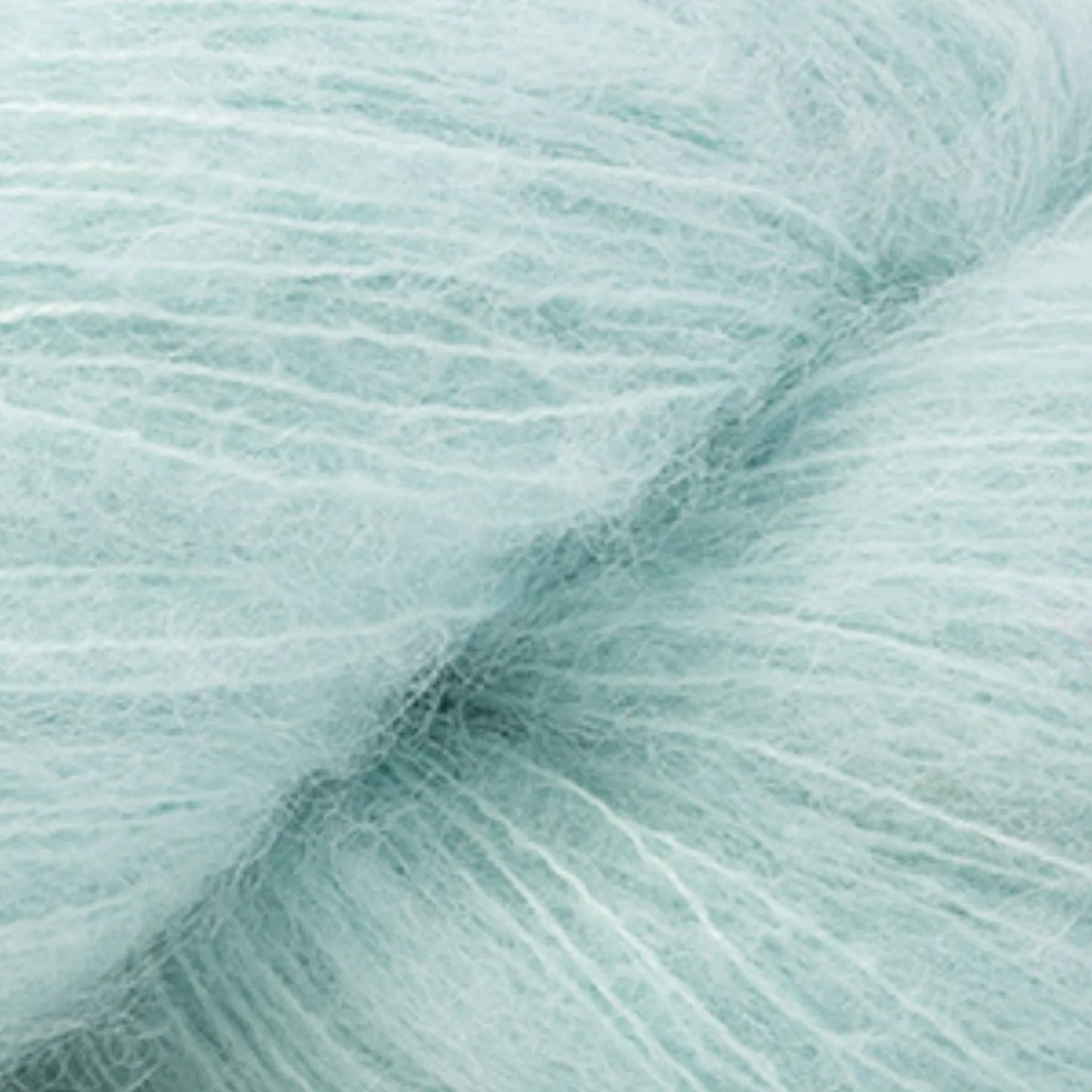 Cascade Suri Seda color 20 Opal Blue