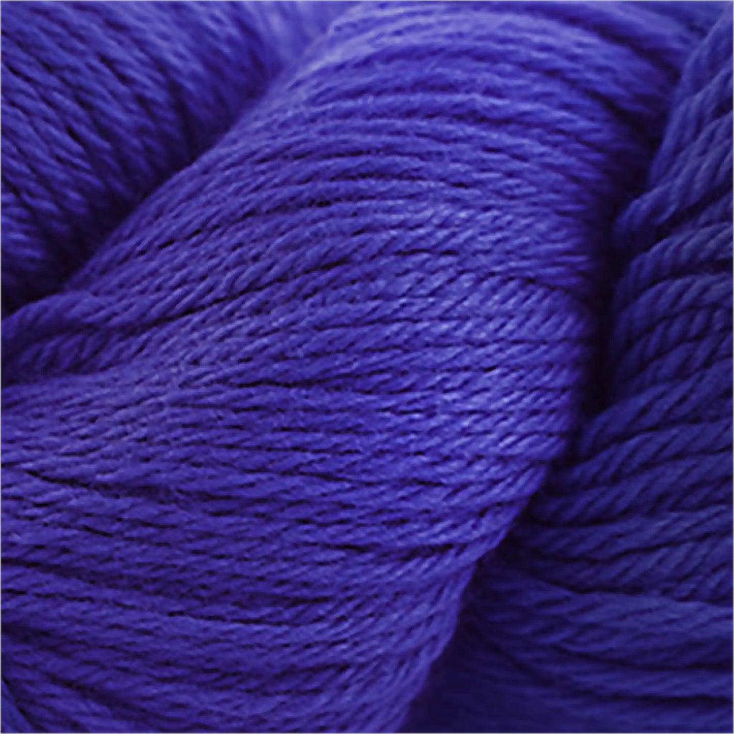 Cascade 220 Worsted Wool Yarn color 7808 Purple Hyacinth