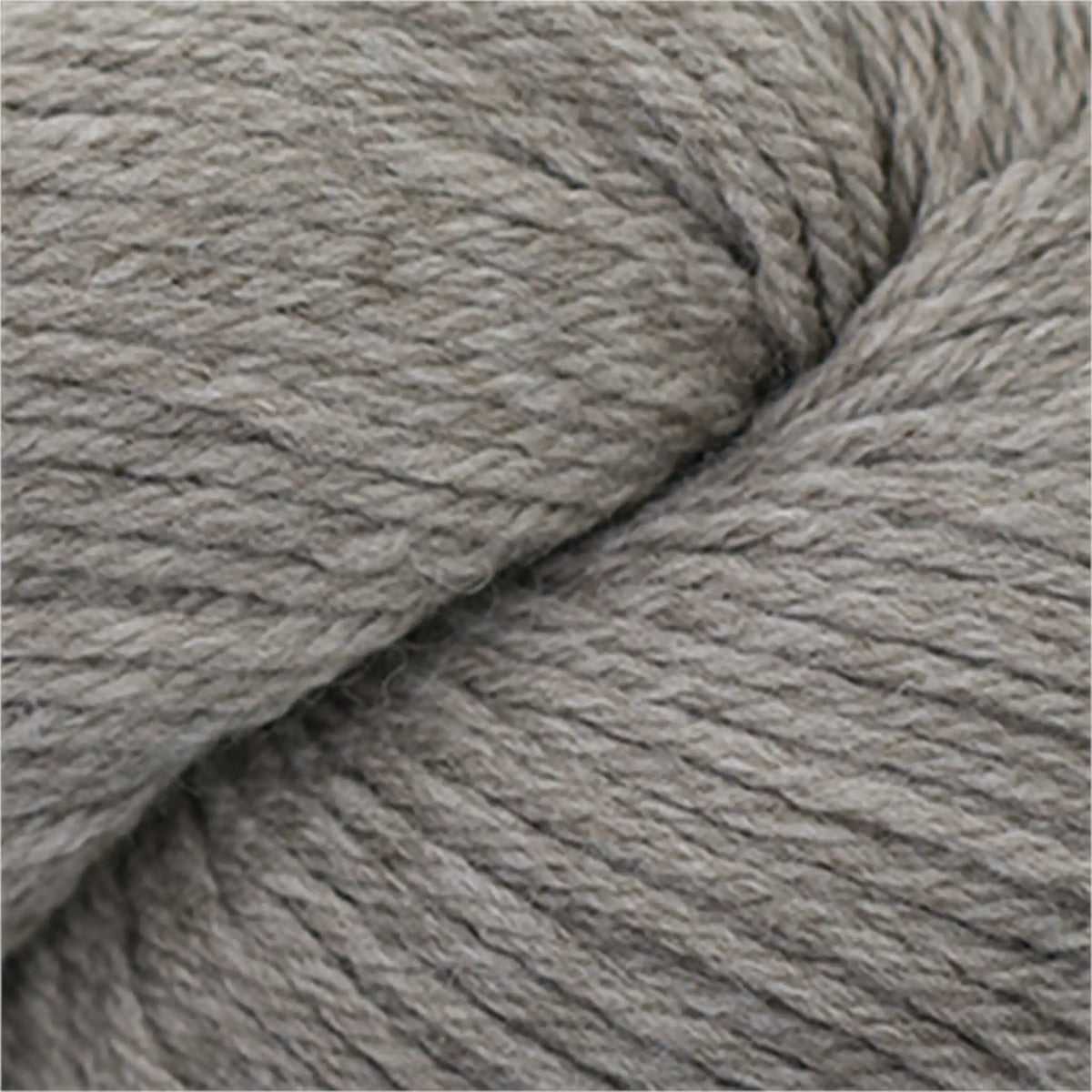 Cascade 220 Worsted Wool Yarn color 8012 Doeskin Heather