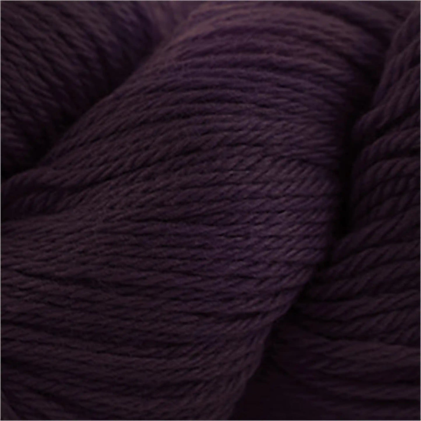 Cascade 220 Worsted Wool Yarn color 8418 Eggplant