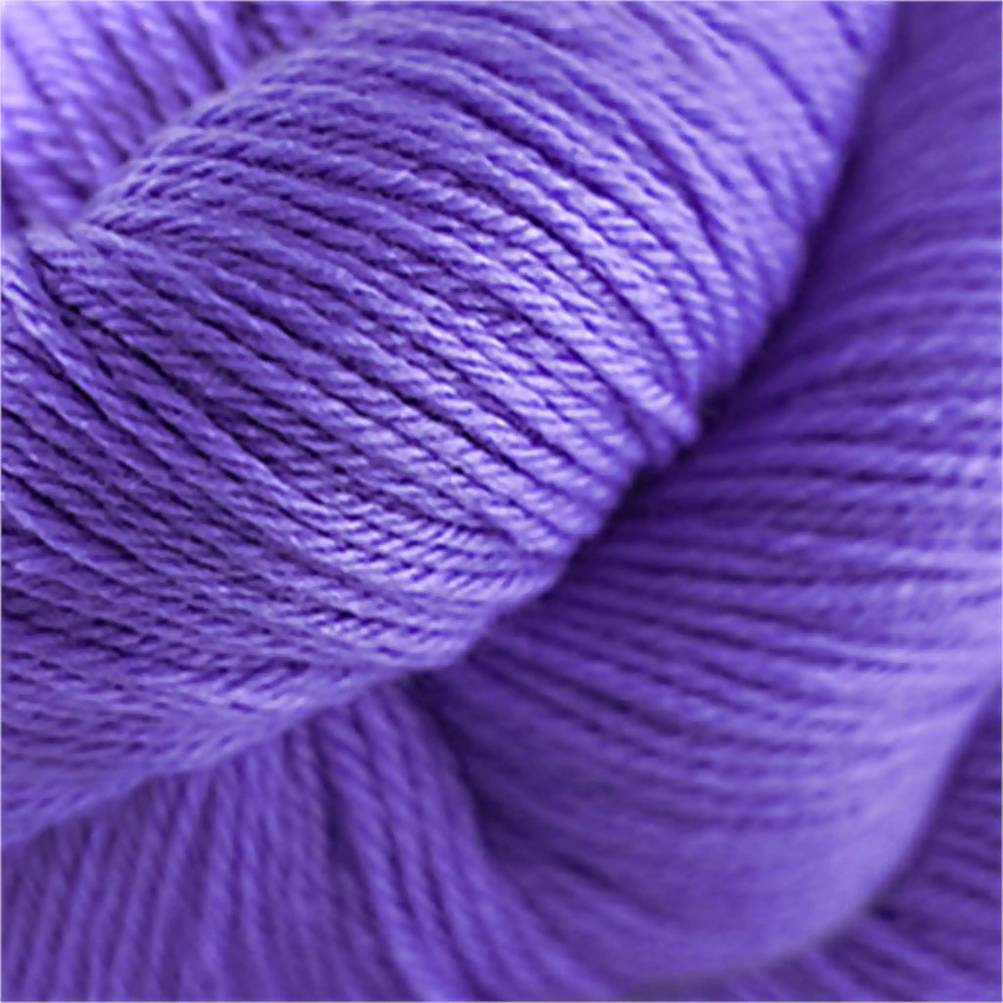 Cascade 220 Worsted Wool Yarn color 8762 Deep Lavender