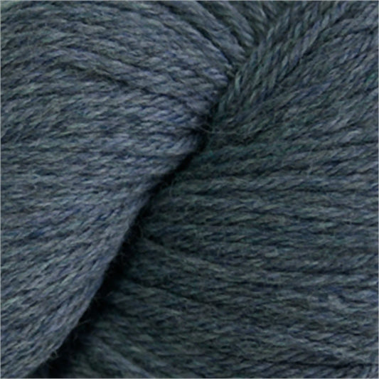 Cascade 220 Worsted Wool Yarn color 8836 Stonewash