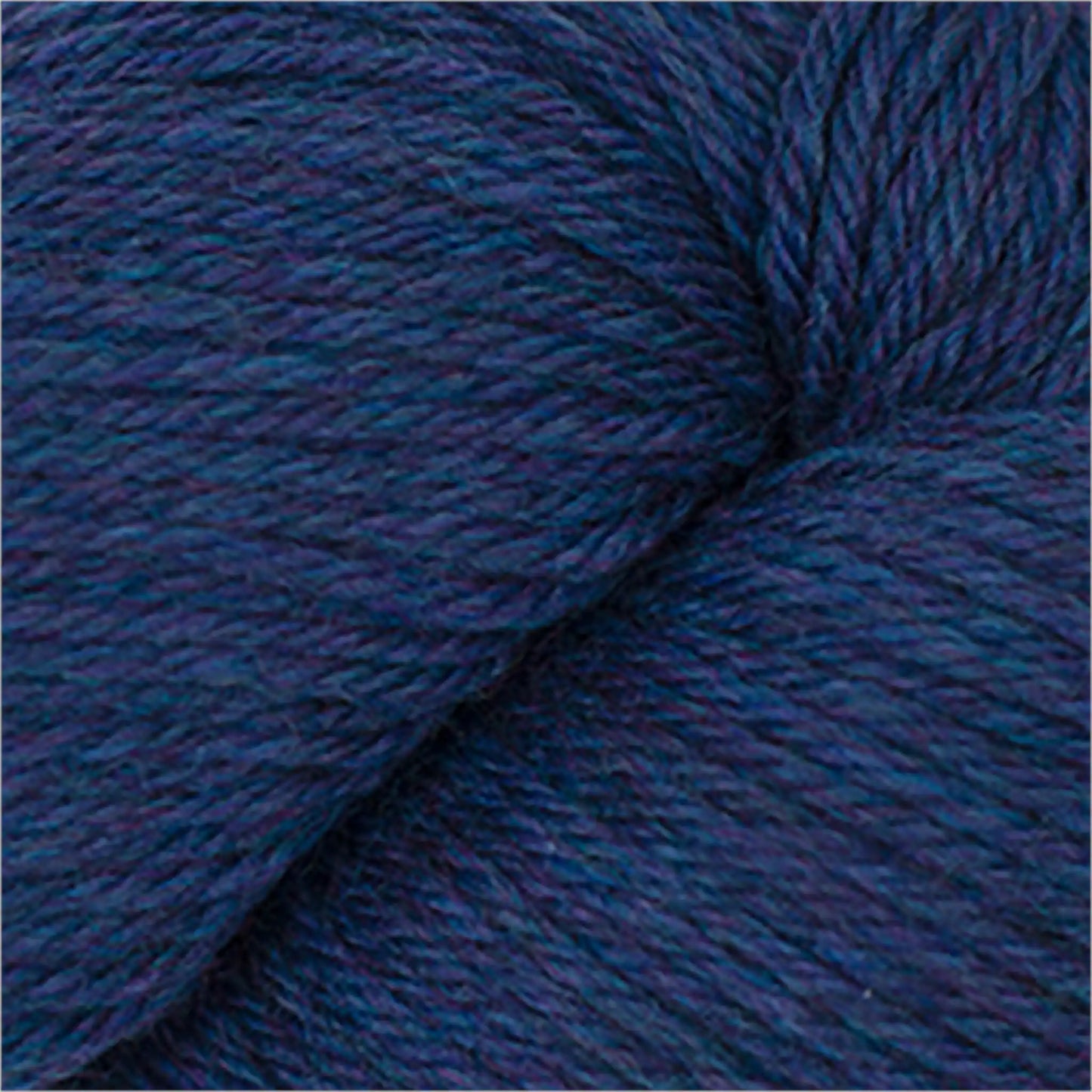 Cascade 220 Worsted Wool Yarn color 9689 Lapis Heather
