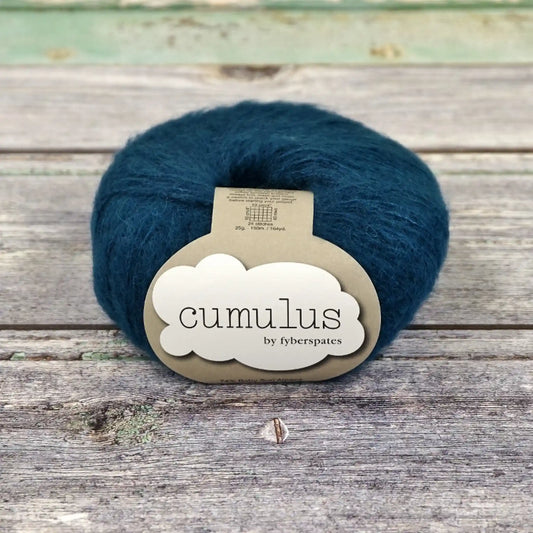 Fyberspates Cumulus Yarn color 905 Moonlight