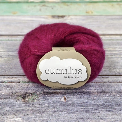 Fyberspates Cumulus Yarn color 908 Plum