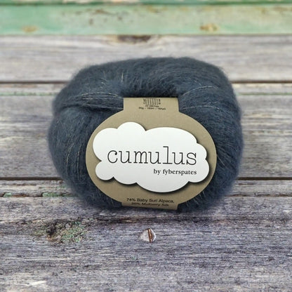 Fyberspates Cumulus Yarn color 913 Slate