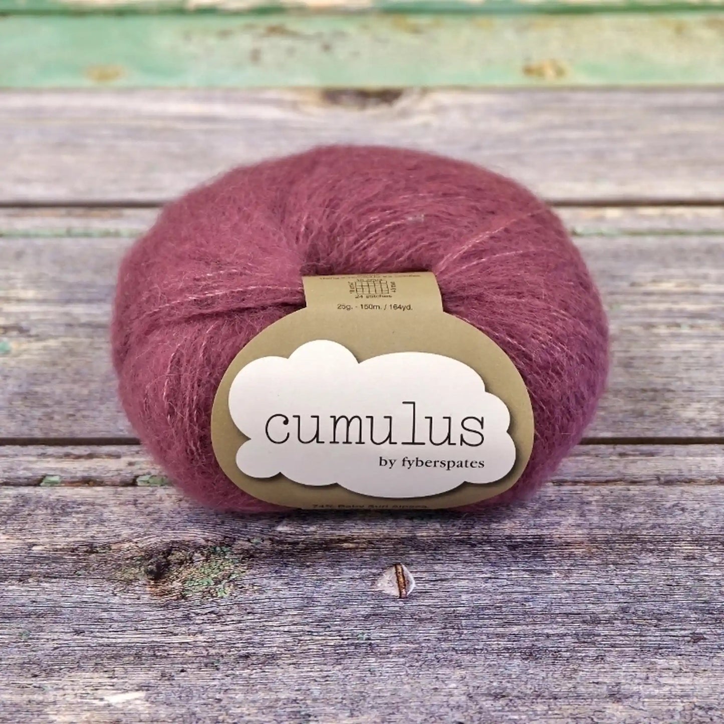Fyberspates Cumulus Yarn color 921 Thistle