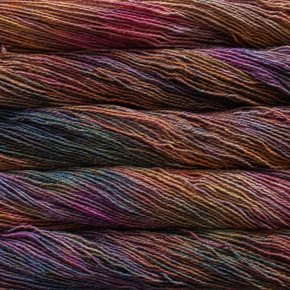 Malabrigo Dos Tierras DK Yarn color 862 Piedras