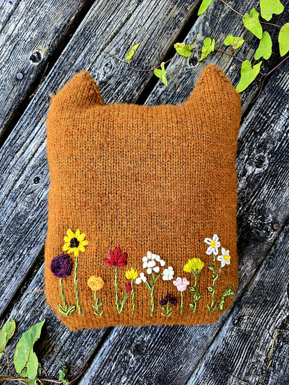 Flat Cat Pattern by Amy Herring