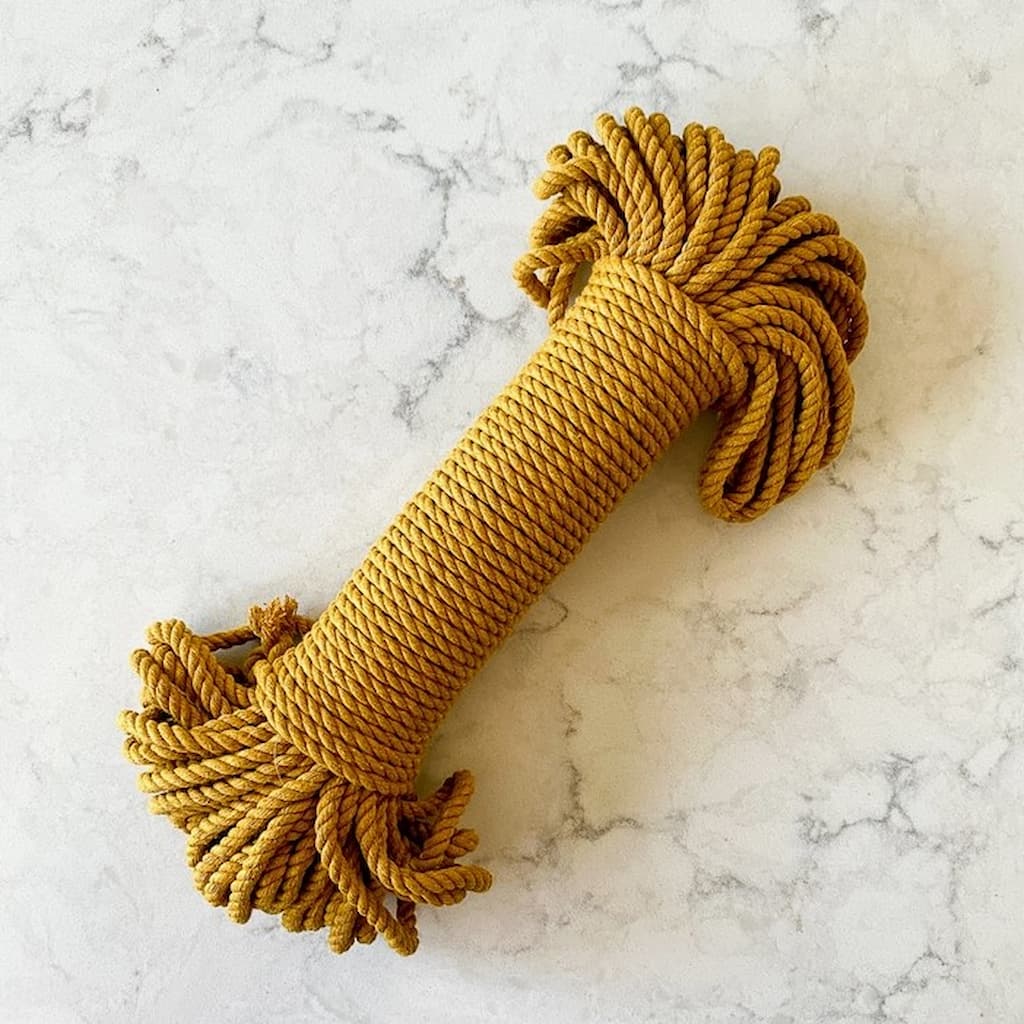 Flax & Twine Brooklyn Basket Kit with Leather Handle - Paradise Fibers