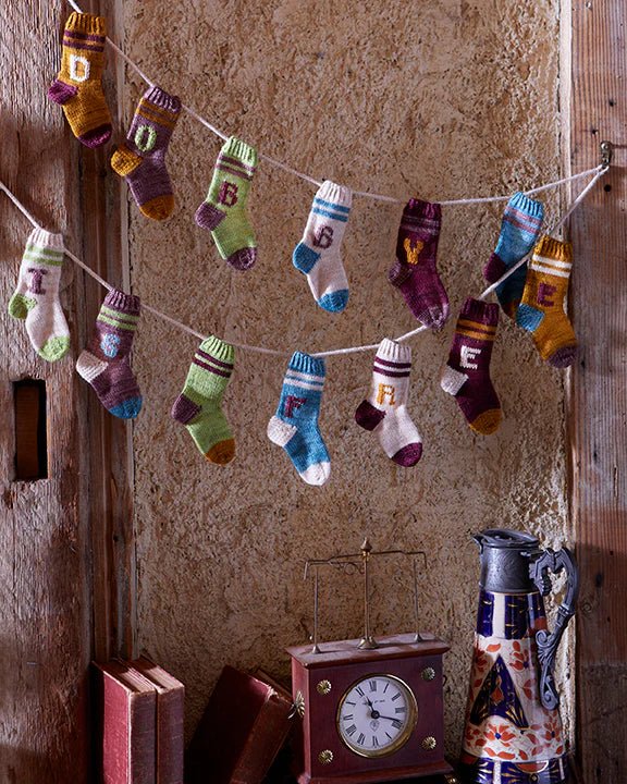 Harry Potter Knitting Magic | More Patterns From Hogwarts & Beyond - Paradise Fibers