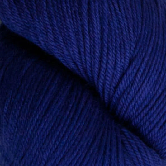 Cascade Heritage Superwash Wool Fingering Yarn color 5636 Sapphire