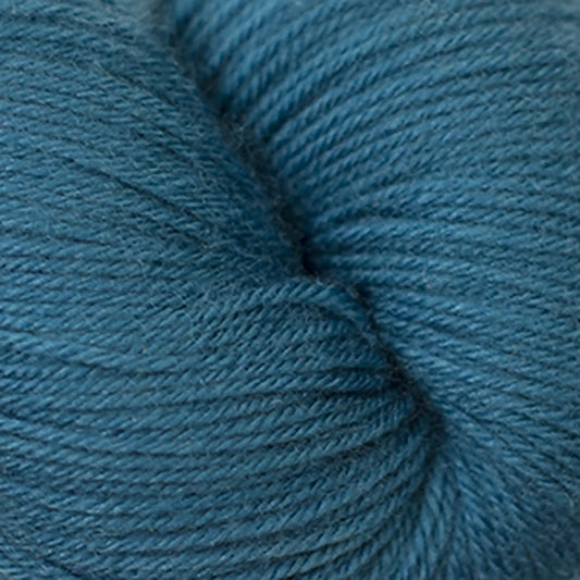 Cascade Heritage Superwash Wool Fingering Yarn color 5720 Deep Ocean
