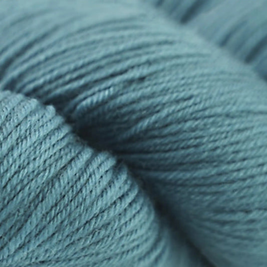 Cascade Heritage Superwash Wool Fingering Yarn color 5753 Caribbean Sea