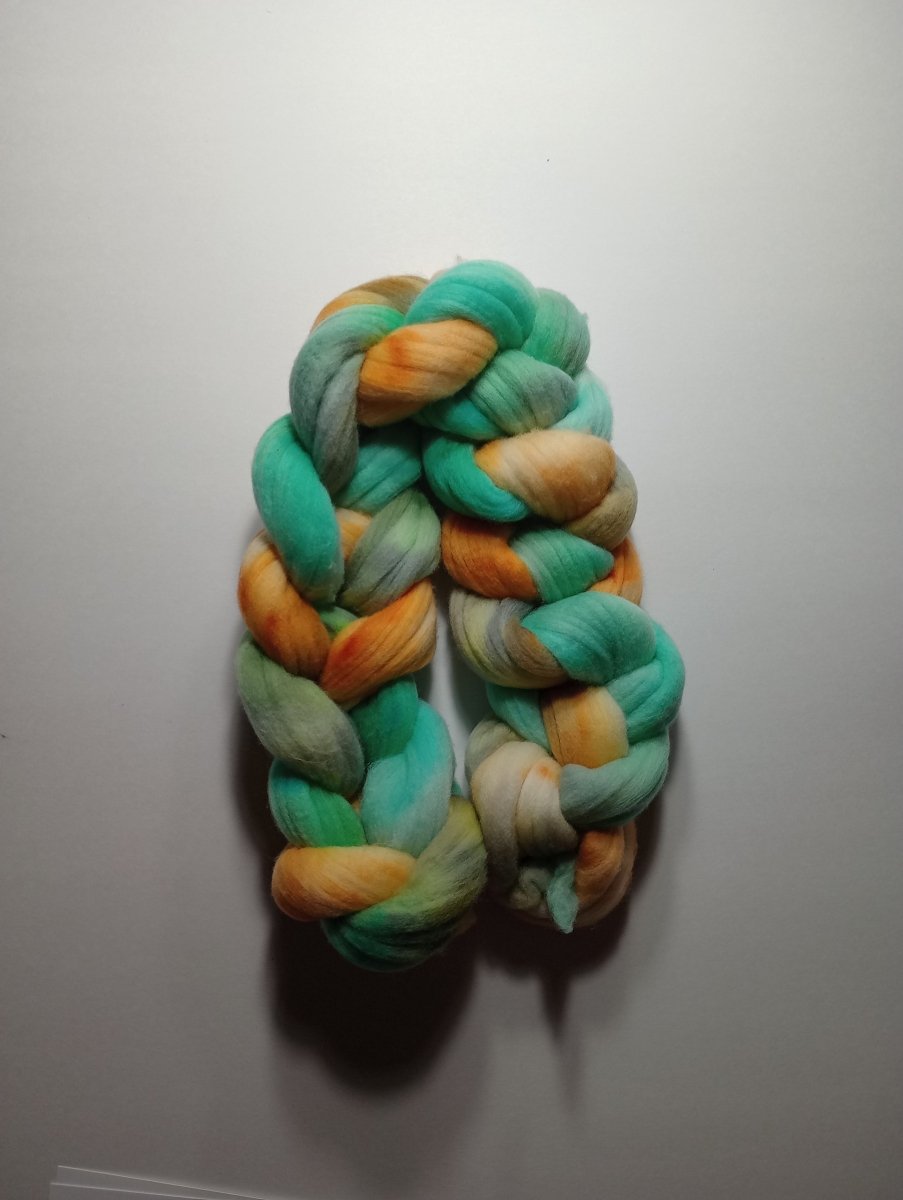 HMLLOYD MERCANTILE LLC Hand Dyed Roving Fiber Braids - Paradise Fibers