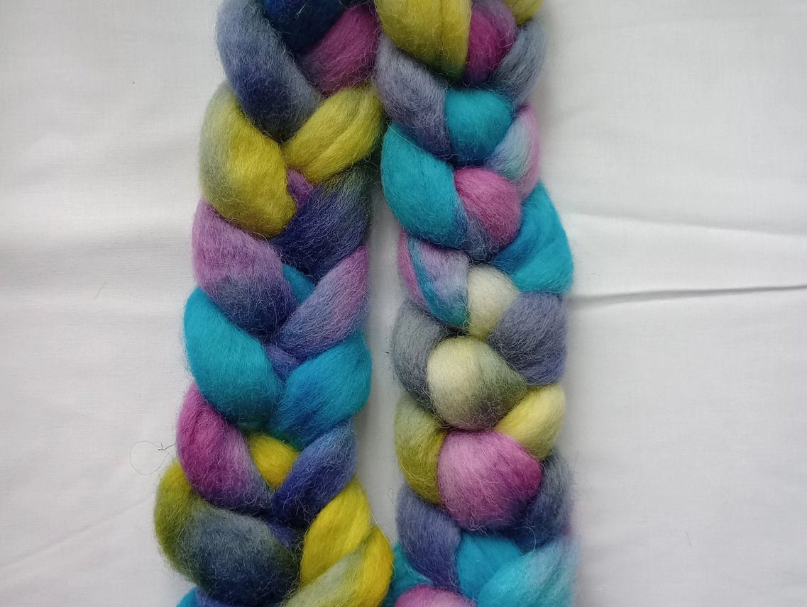 HMLLOYD MERCANTILE LLC Hand Dyed Roving Fiber Braids - Paradise Fibers